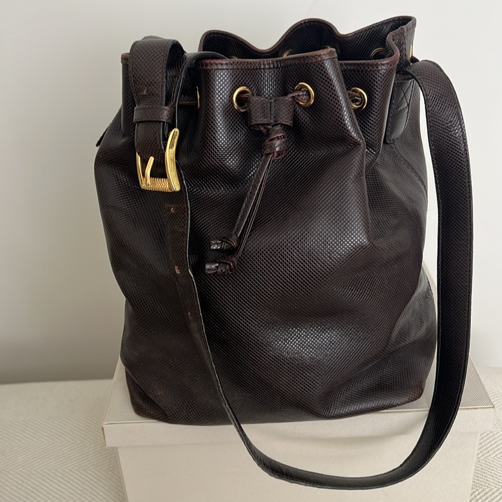 Vintage Bottega Veneta brown leather bucket bag